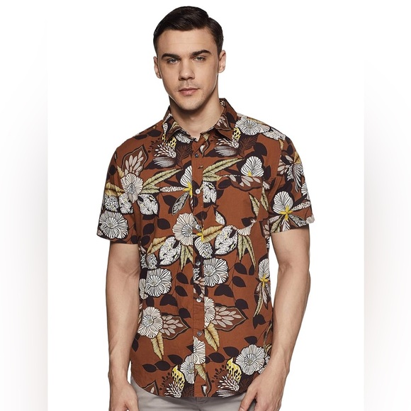 Forever 21 Other - Forever 21 Men's Floral Regular fit Casual Shirt